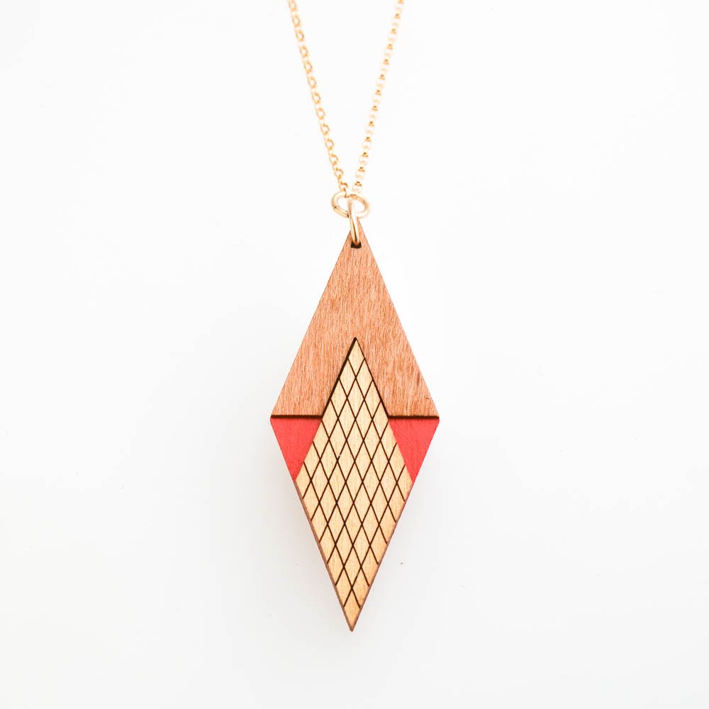 Art deco shop necklace designs
