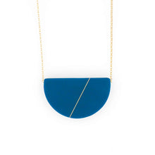Sofie Semicircle Simple Necklace