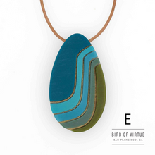 Marit Ombre Oval Pendant