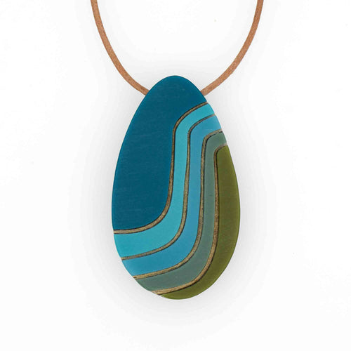 Marit Ombre Oval Pendant