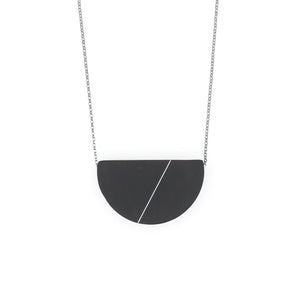 Sofie Semicircle Simple Necklace